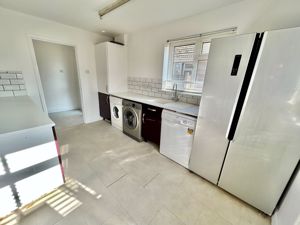 Photo 19- click for photo gallery